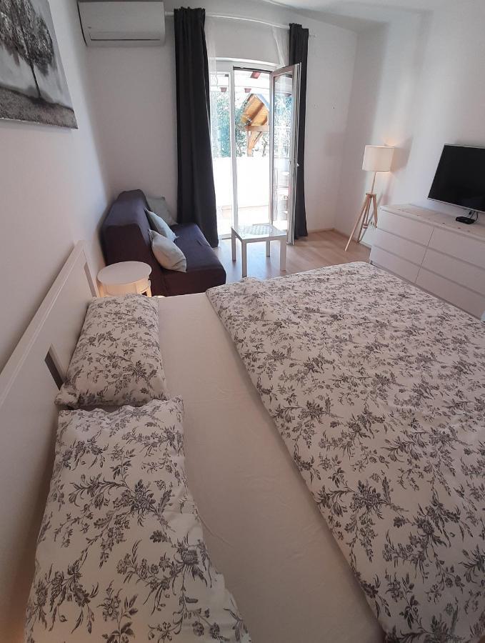 Mare Apartment Пореч Екстер'єр фото